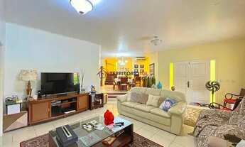 Imagem 5: Casa de esquina com 285m², 3 dormitórios, sendo 1 suites, 4 vagas - amplo pátio