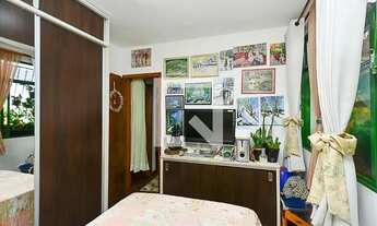 Imagem 7: Apartamento à Venda - Sagrada Família, 2 Quartos, 45 m2