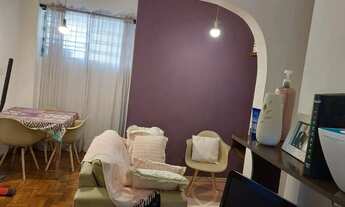 Imagem 4: Apto em predio de 3 andares, sem elevador. Fachada recem reformada, rua tranquila, com fác