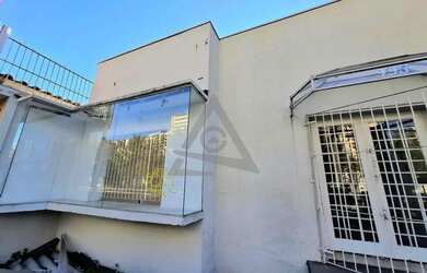 Imagem 2: Casa à venda e para alugar em Campinas, Vila Itapura, com 2 quartos, com 135 m²