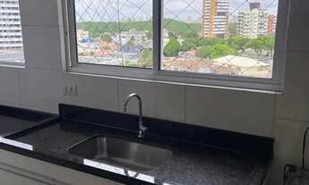 Imagem 3: Laise mostra 3/4 EM PONTA NEGRA MOBILIADO