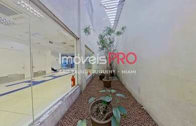 Imagem 7: Oportunidade Única: Prédio Comercial em Moema com Zoneamento ZEU