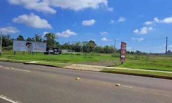 Imagem: Terreno Espaçoso de 4.794m² no Bairro