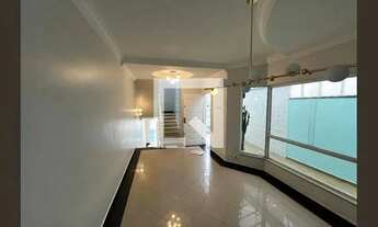 Imagem: Casa à Venda - Água Fria, 3 Quartos, 228