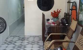 Imagem 3: Casa térrea em Alameda na Tv. Rosa Moreira em frente a Anatel