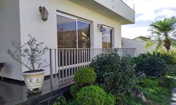 Imagem 6: Belíssima casa à venda, no centro de Santa Bárbara/SP com 313 m2 de construção e terreno d