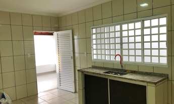 Imagem 7: Casa para venda tem 133 metros quadrados com 3 quartos em Jardim Brasília - Uberlândia - M