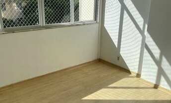 Imagem 1: Apto 3 quartos na Tijuca esquina com Praça Saens Pena. Baixamos, apenas R$395 mil!