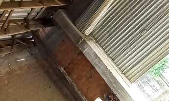 Imagem 2: VENDE-SE TERRENO COM ESTRUTURA PARA PRÉDIO