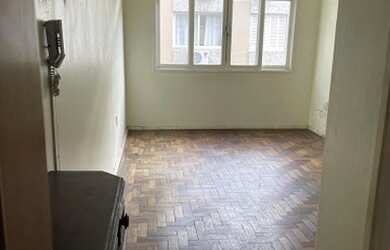 Imagem 3: Apartamento para aluguel com 60 metros quadrados com 2 quartos em Passo da Areia - Porto A