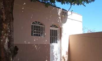 Imagem: Casa de 1 quarto com quintal em condomínio