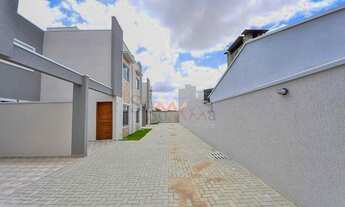 Imagem 3: Sobrado com 2 dormitórios à venda, 65 m² por R$ 275.000,00 - Sítio Cercado - Curitiba/PR