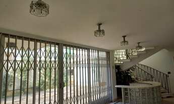 Imagem 4: 400 M² SOBRADO DE ESQUINA 08 (OITO) SALAS 05 (CINCO) BANHEIROS IDEAL PARA CLINICA CASA DE