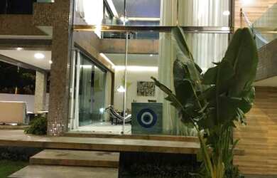 Imagem 4: Luxuosa casa em Vilas do Atlântico, com segurança armada