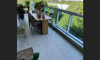 Imagem 2: Essence Condominium / 4 Quartos / Sol da manha