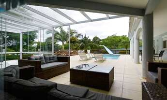 Imagem 3: Sobrado em Condomínio à venda, piscina aquecida, 5 quartos, sendo 3 suítes, propriedade de