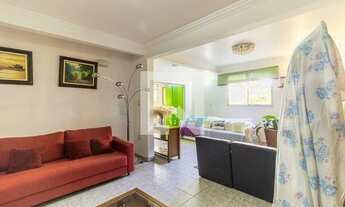 Imagem 2: Casa à Venda - Santa Cecília, 8 Quartos, 308 m2