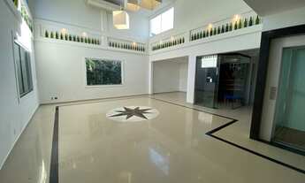 Imagem 5: Casa de condomínio para venda tem 600 metros quadrados com 4 quartos