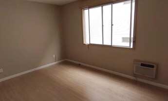 Imagem 4: Apartamento para Venda em Pelotas, Centro, 3 dormitórios, 2 banheiros, 1 vaga