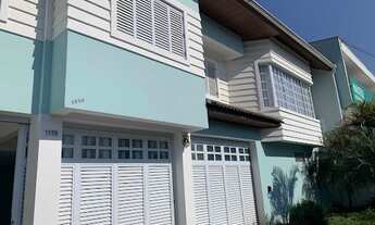 Imagem 2: Casa no Bairro Água Verde, com 3 quartos e mezanino