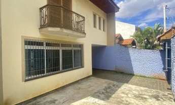 Imagem 4: Apartamento para aluguel possui 224 metros quadrados com 6 quartos