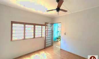 Imagem 7: Casa (casa de fundos) 2 dormitórios/suite, cozinha planejada