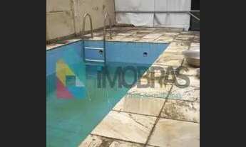 Imagem: TIJUCA!!! JUNTO À PRAÇA SAENZ PENA!! CASA