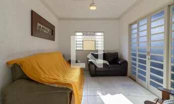 Imagem: Casa à Venda - Alípio de Melo, 3 Quartos