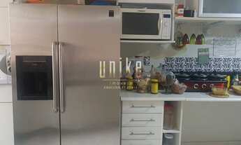 Imagem 6: Casa no Condomínio Colinas com 5 Quartos e 5 banheiros para Alugar, 400 m²