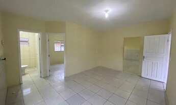 Imagem 5: Casa 02 Quartos Fundos 80m²