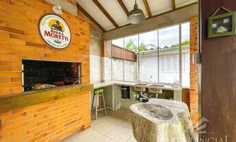 Imagem 7: Casa e Sobrado de 4 dormitórios à Venda - Xangri-lá