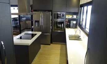 Imagem: Sobrado com 3 dormitórios à venda, 356