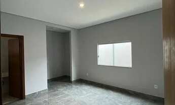 Imagem 6: Vendo Excelente casa com 3 Quartos no Residencial Flor de Cerejeira fino acabamento