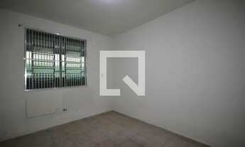 Imagem 7: Apartamento para Aluguel - Irajá, 1 Quarto, 65 m2