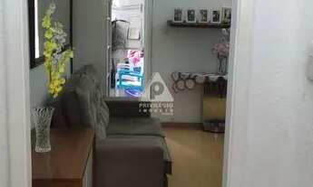 Imagem 4: Ótimo apartamento dividido em Quarto e Sala no Catete à 5 minutos do metrô