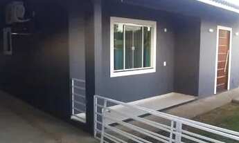 Imagem 6: Vendo casa com 2 quartos amplos, planejados, garagem coberta, aceita carro como parte pa