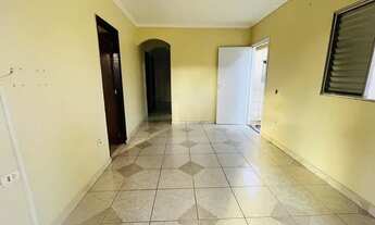 Imagem 2: Casa Sobreposta Casa com 3 dormitórios