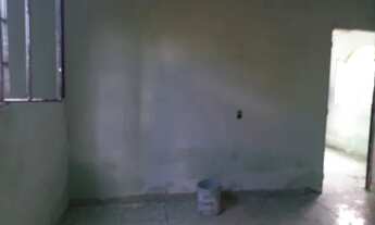 Imagem 3: Barracao de 2 quartos sala coz 2 banhos vaga p moto. R$ 600 com agua e luz incluído