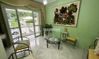 Imagem: Casa a beira do mar no Ribeirão da Ilha