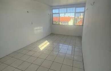 Imagem 3: Casa para alugar no Benfica com 2 quartos e 1 suíte