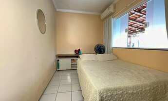 Imagem 7: Casa de condomínio para venda possui 110 metros quadrados com 3 quartos