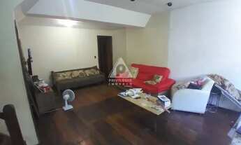 Imagem: CASA DE VILA DUPLEX COM TERRAÇO EM BOTAFOGO