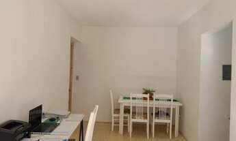 Imagem 5: 1691 - Apartamento no Bairro CRISTAL com 44,00 m2, 1 dormitório, sala de estar, banheiro s