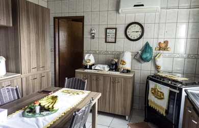 Imagem 3: Casa com 4 dormitórios à venda, por R$ 460.000 no Fragata em Pelotas/RS