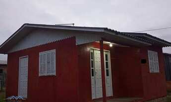 Imagem 2: Casa no bairro Paraíso, com 2 dormitórios, terreno medindo 12,5 x 23 (287,5 m2