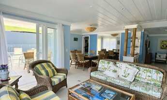 Imagem 4: Casa verde Pé na areia