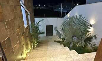 Imagem 4: Uma residência completa no Ibituruna. São 450m² de terreno e 400m²