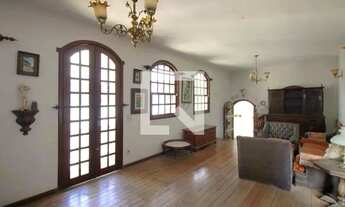 Imagem 2: Casa à Venda - Coração de Jesus, 3 Quartos, 310 m2