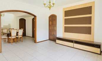 Imagem: Casa à venda, 4 quartos, 2 suítes, 3 vagas