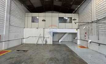 Imagem 3: Galpão com 420m² para alugar por R$ 9.000,00/mês - Jardim Alvinópolis - Atibaia-SP